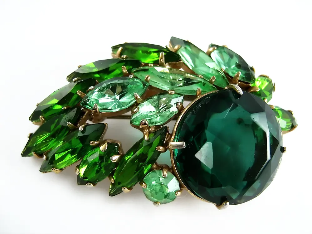 How To Clean Natural Colombian Emerald Jewelry?