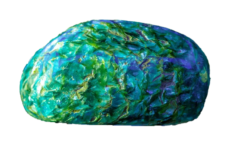 Green Kyanite Stone: Properties, Benefits & Meanings