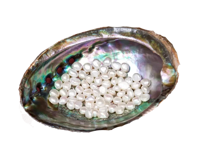 Freshwater Pearls: Properties, Benefits & Meanings